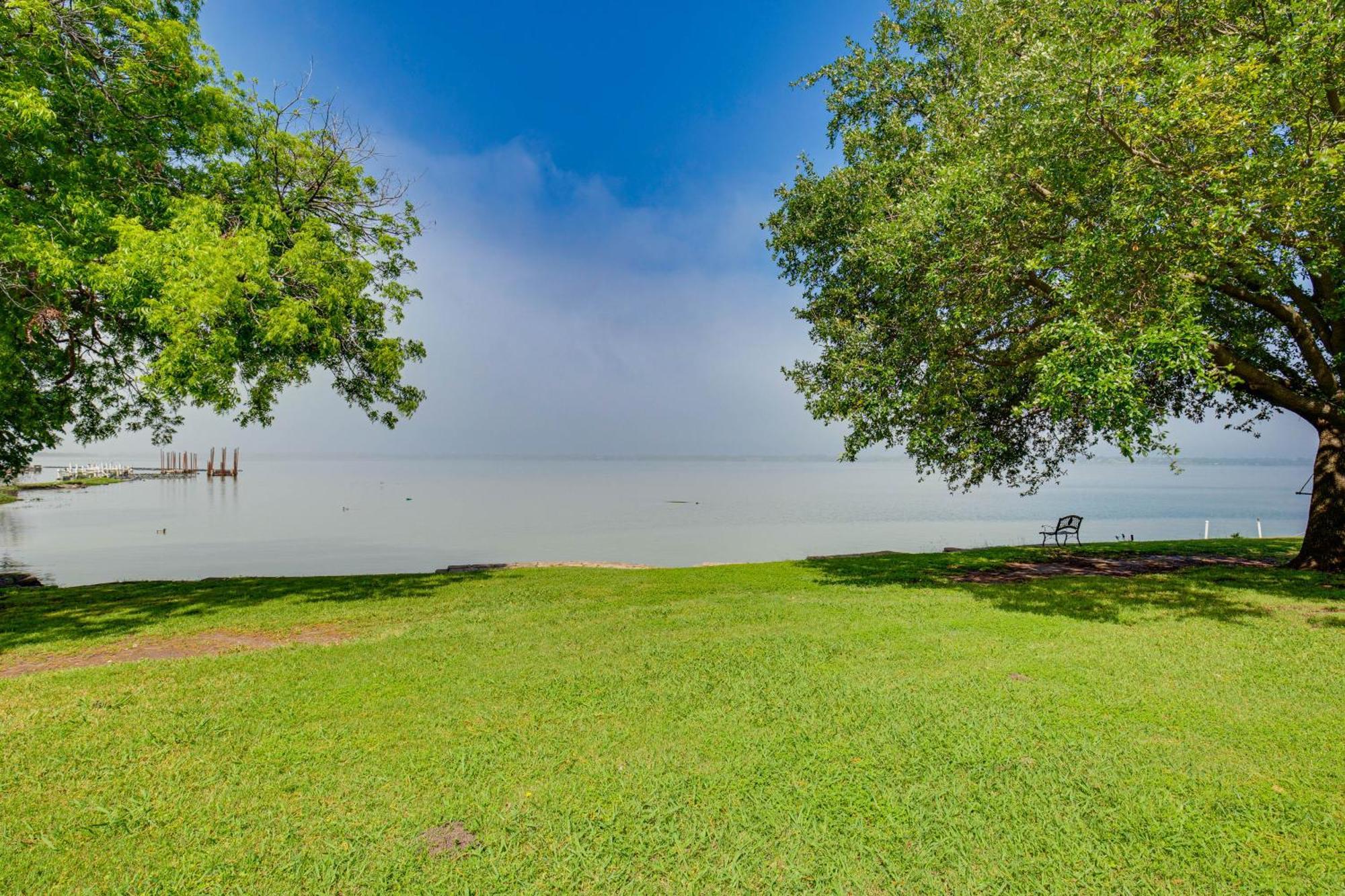 Lakefront Rockwall Home With Scenic Deck And Patio! Luaran gambar